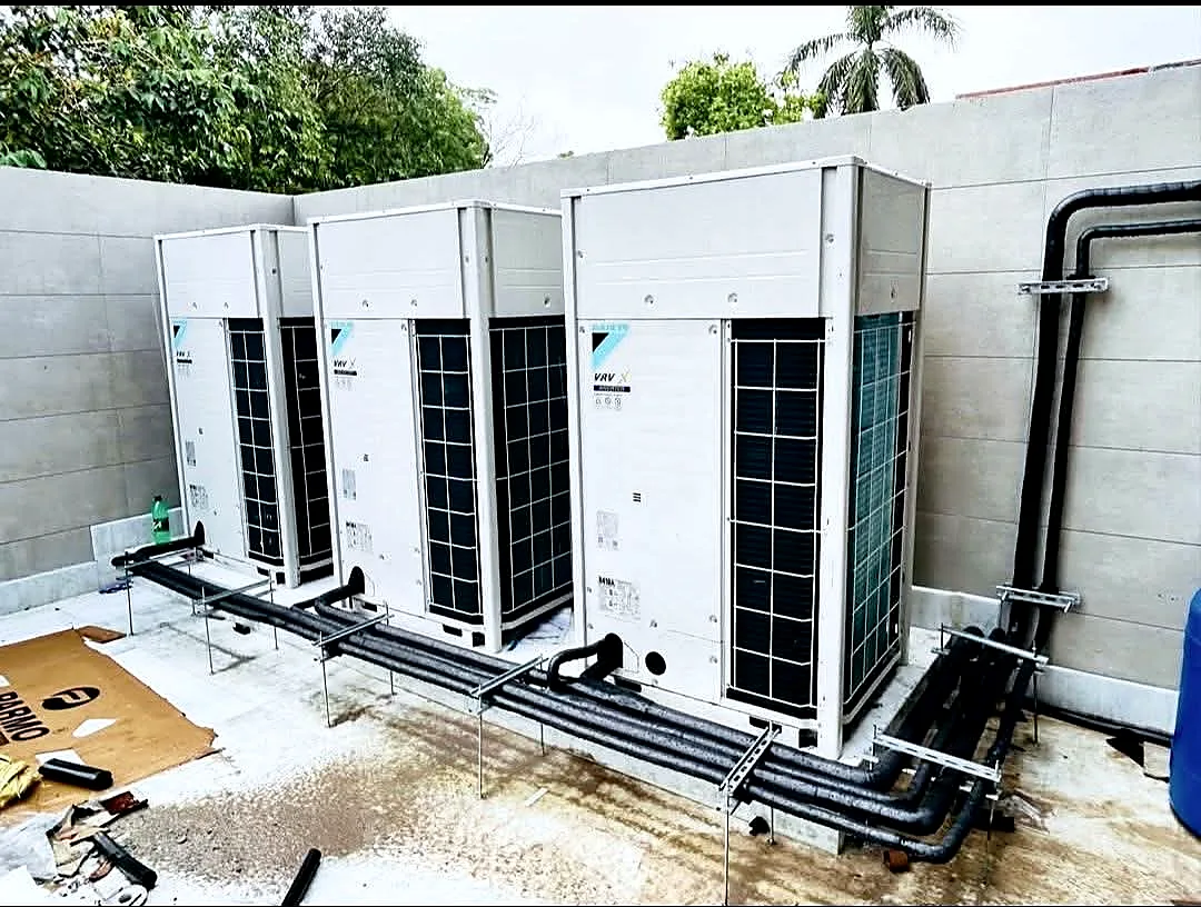Multiple VRF outdoor units installed for a commercial property